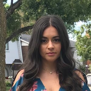 Meet your Posher, Vanessa